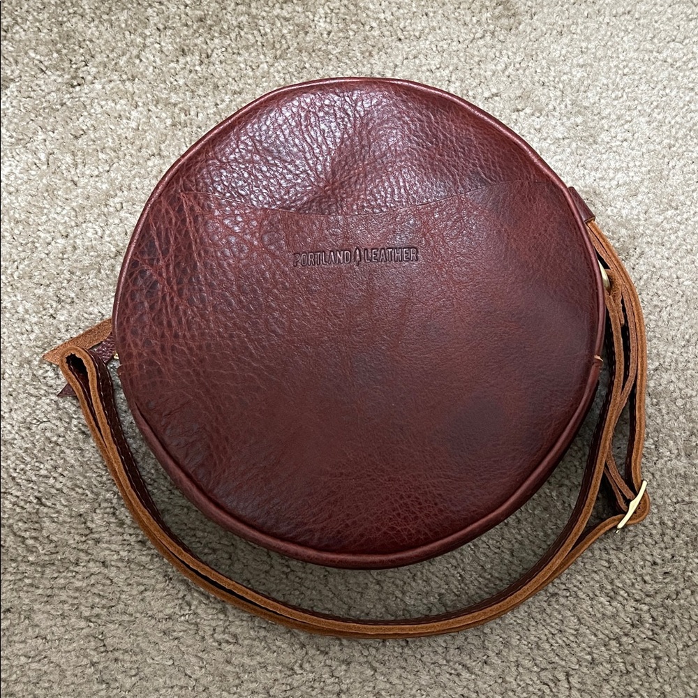 Portland Leather large circle crossbody bag